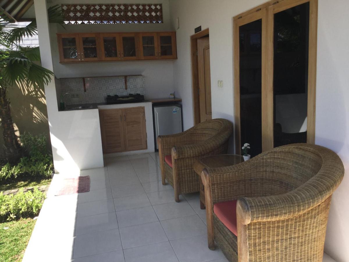 Lovina Kartika Villas מראה חיצוני תמונה
