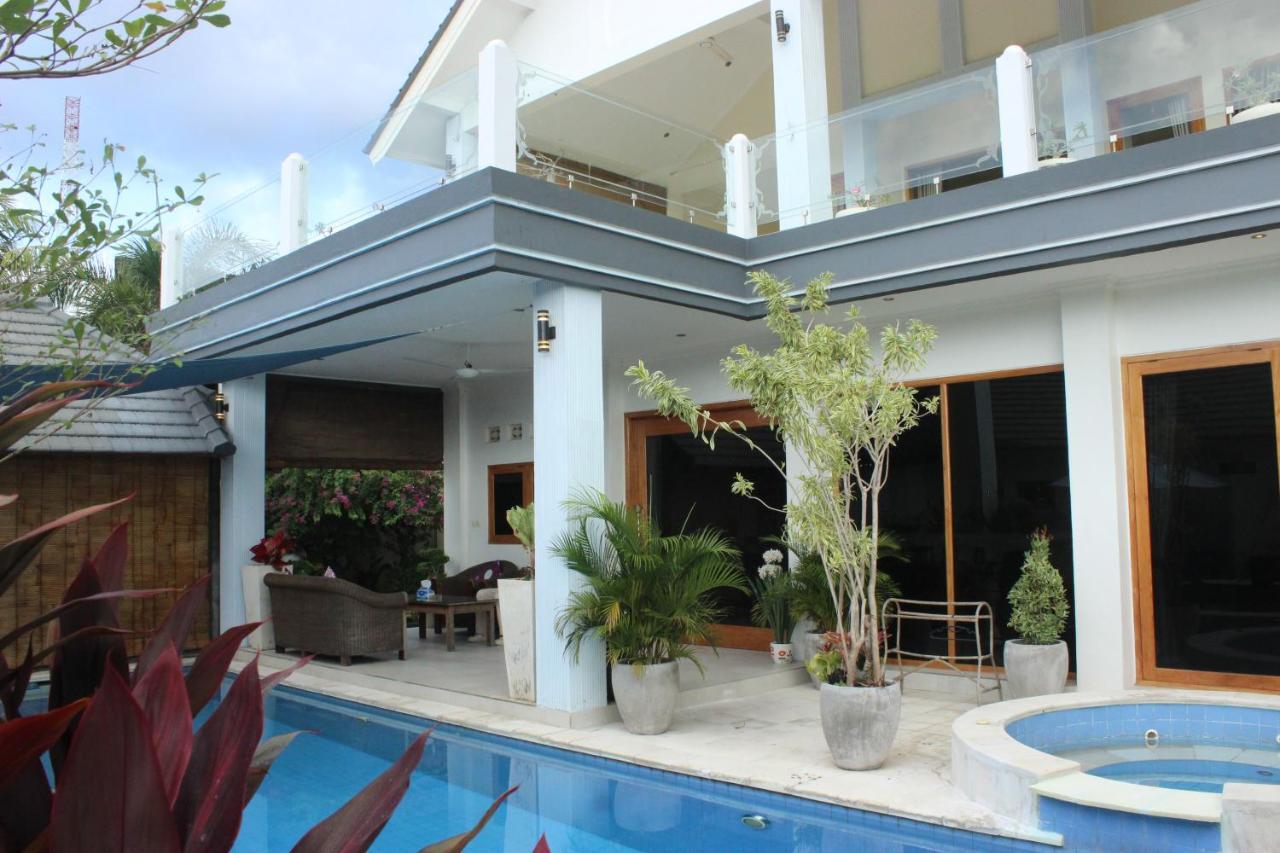 Lovina Kartika Villas מראה חיצוני תמונה