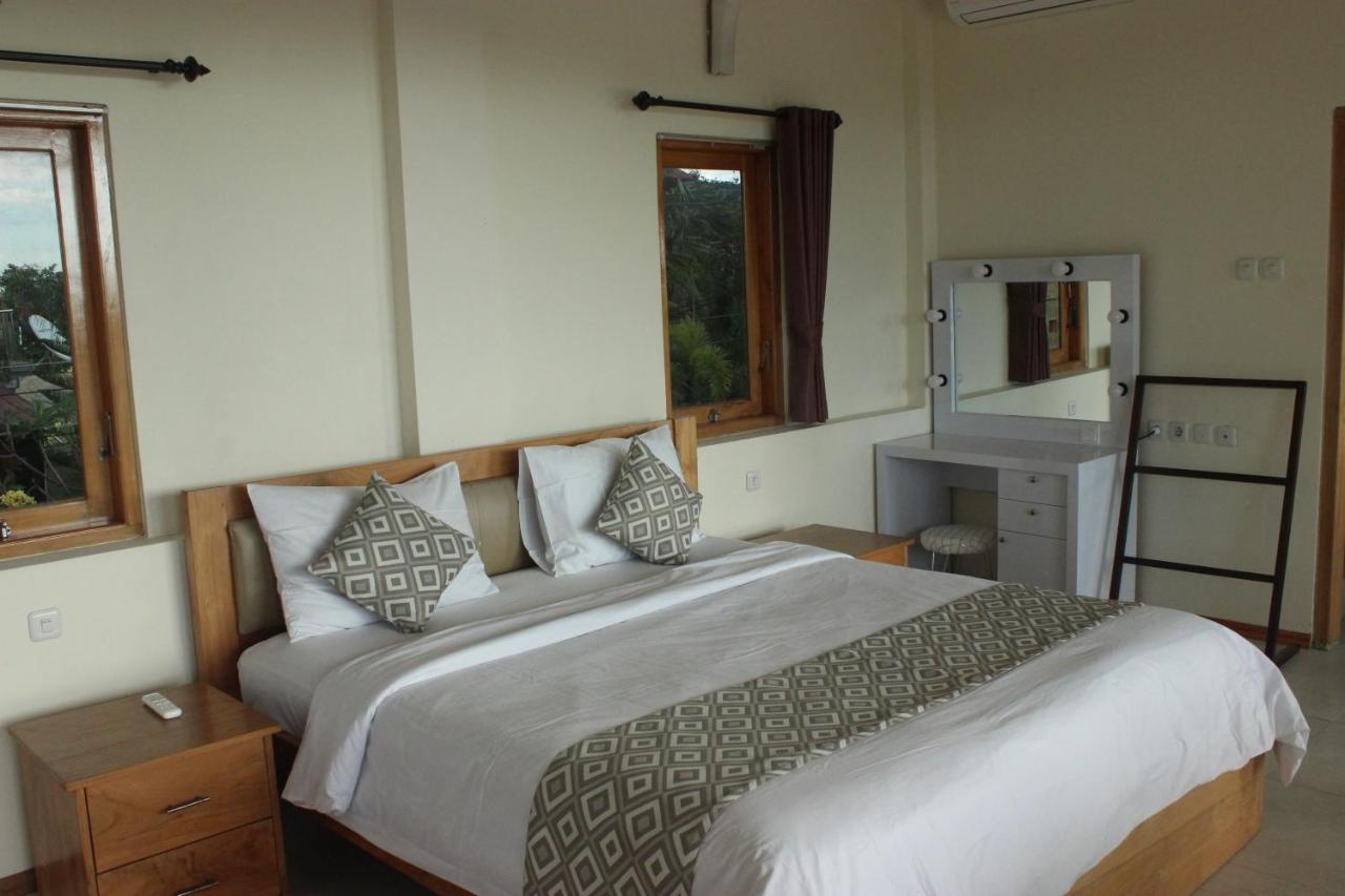 Lovina Kartika Villas מראה חיצוני תמונה