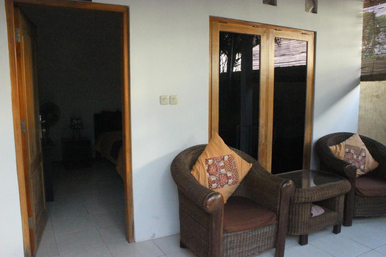 Lovina Kartika Villas מראה חיצוני תמונה