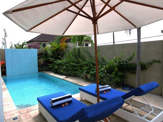 Lovina Kartika Villas מראה חיצוני תמונה